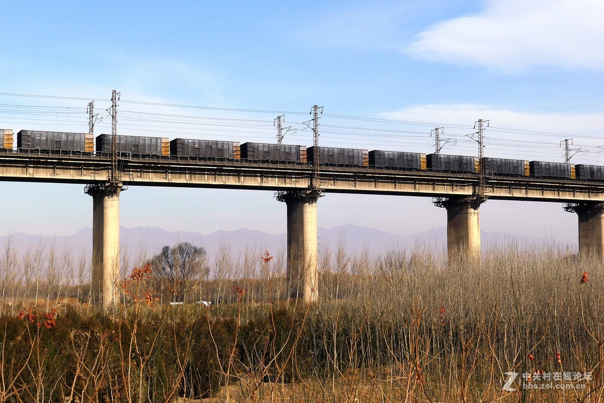 大秦铁路看火车