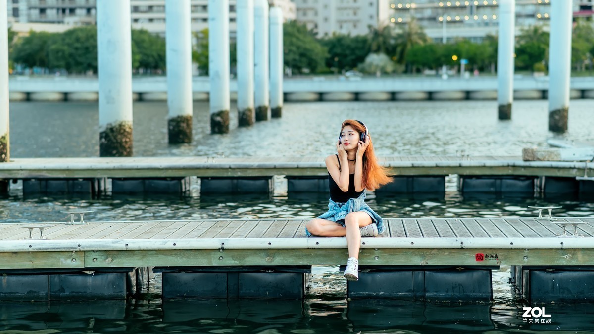 阳光,风,耳机,情绪!! !!