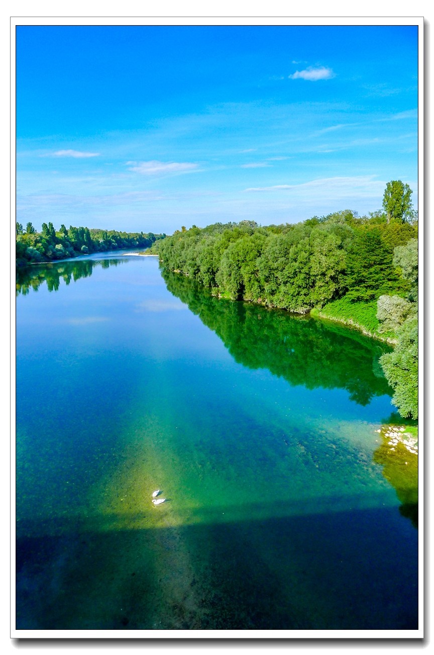 清清莱茵河德法界河