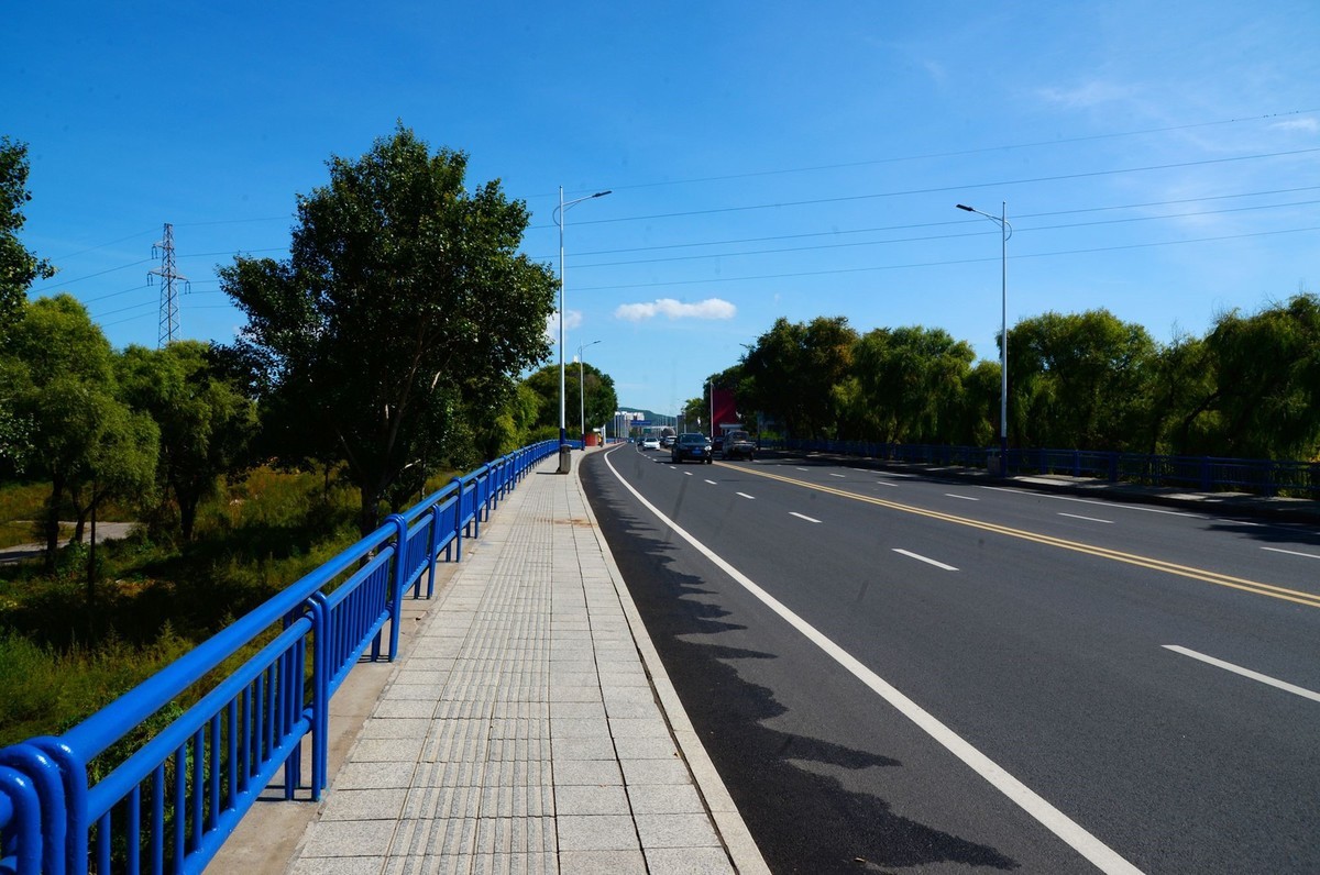 沿江游拍完铁岭河桥头