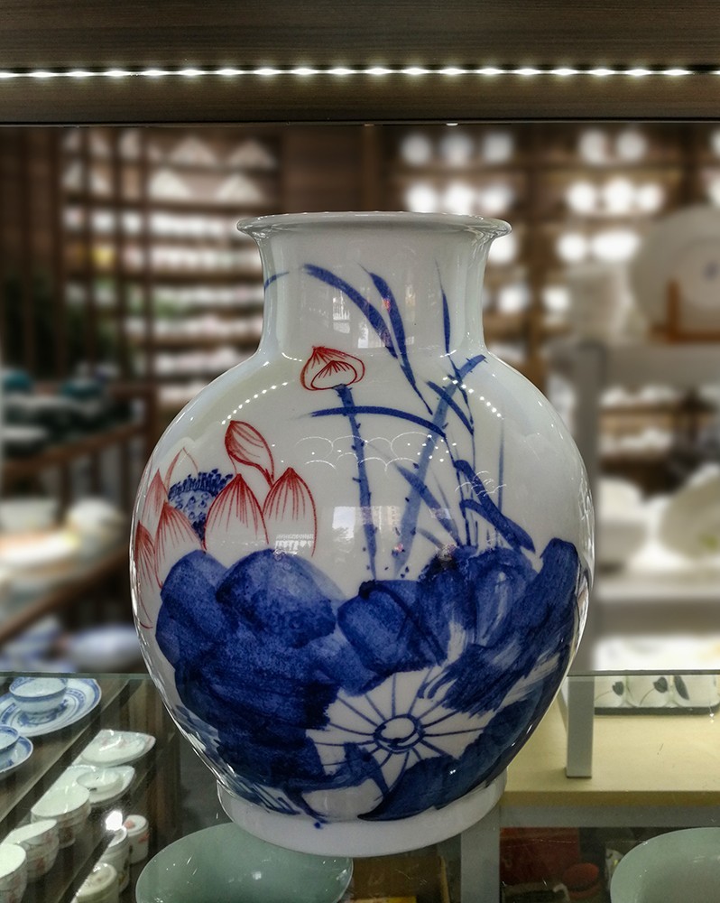 一 組 工 藝 陶 瓷