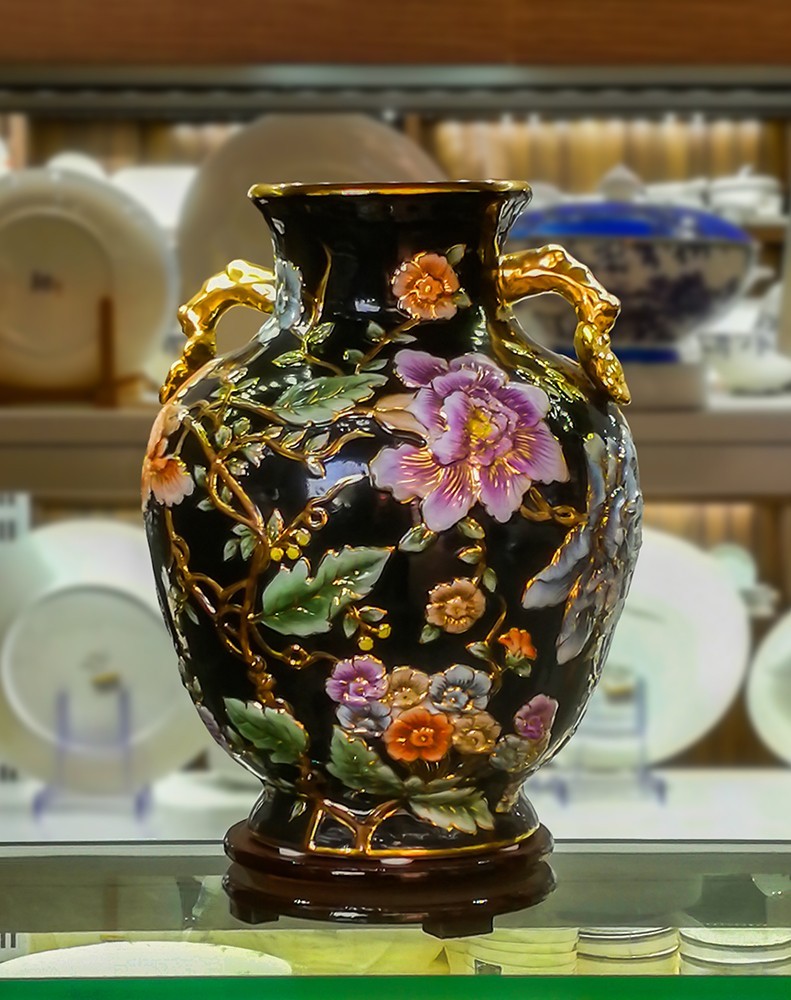 一 組 工 藝 陶 瓷