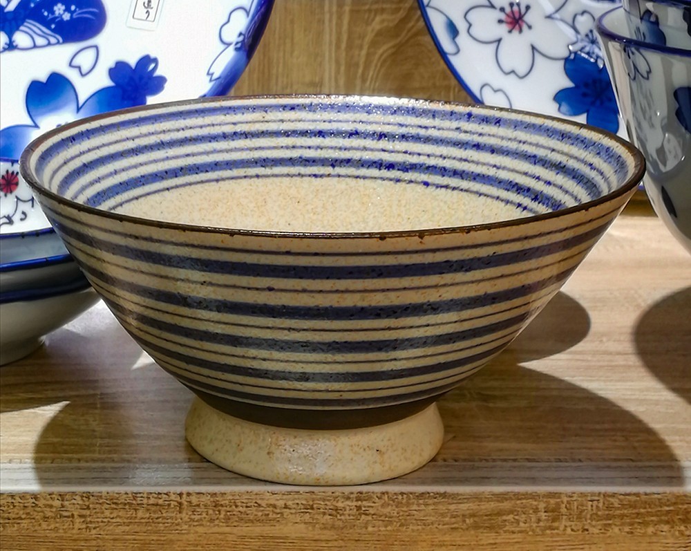 一 組 工 藝 陶 瓷