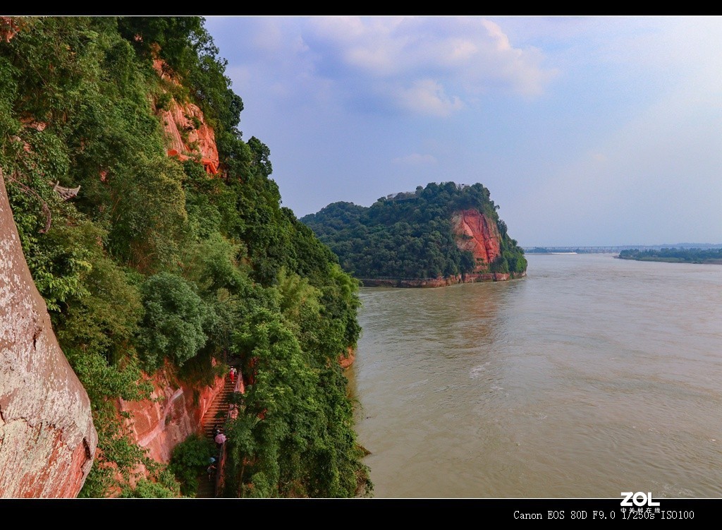 报到贴————游览四川乐山大佛分享