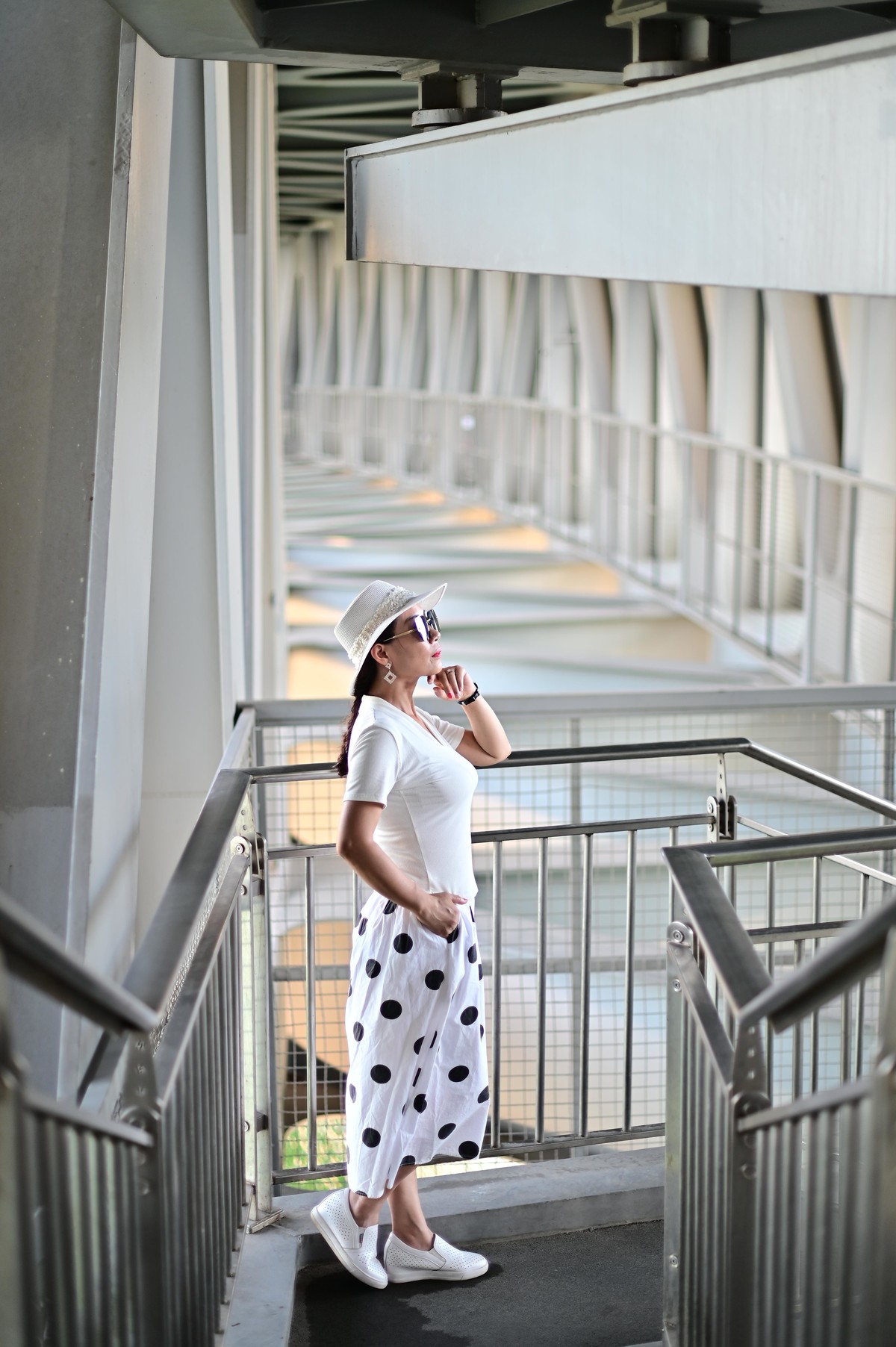 长沙的浏阳河汉桥成了长沙“网红打卡地，这个桥太适合拍照了 》。