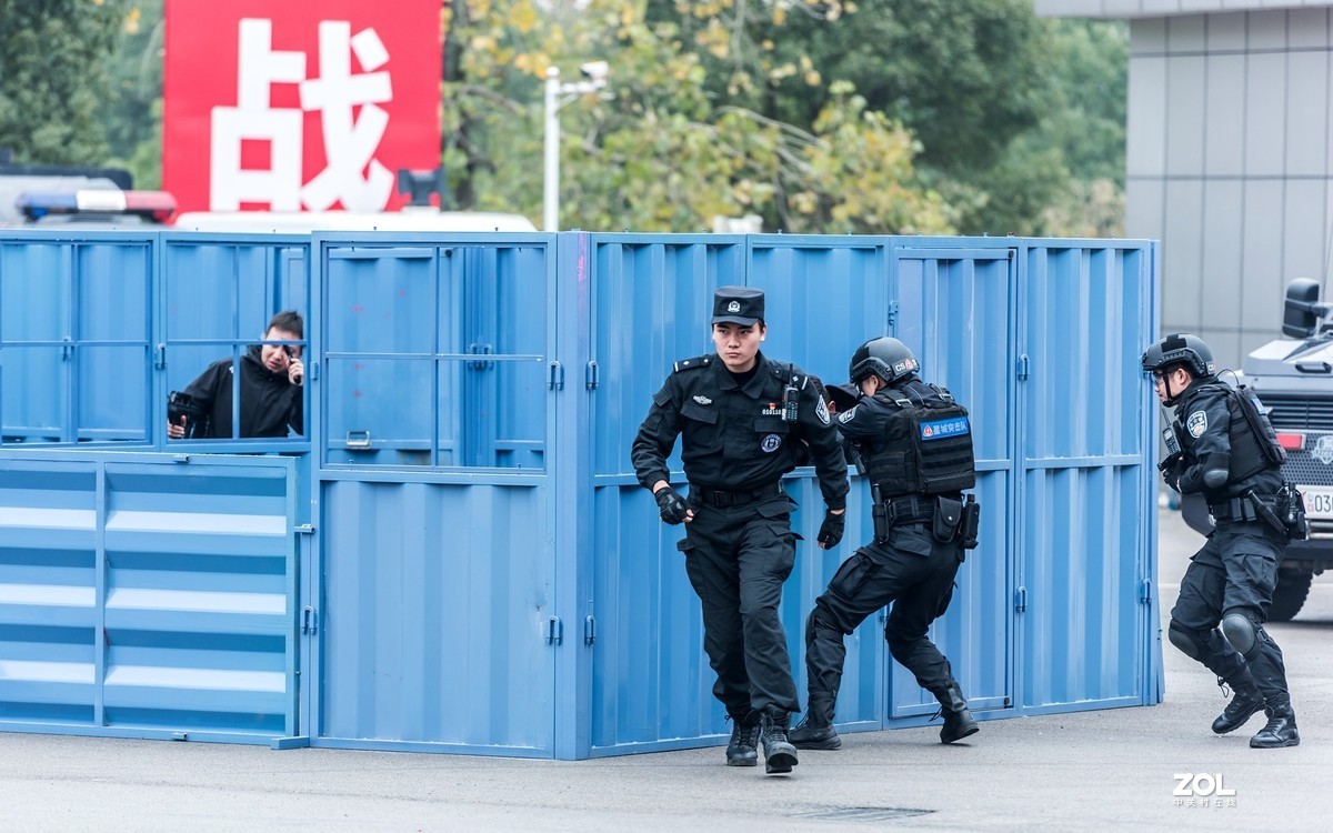 特警英姿——“2020星城之剑”特巡警技能比武现场抓拍记