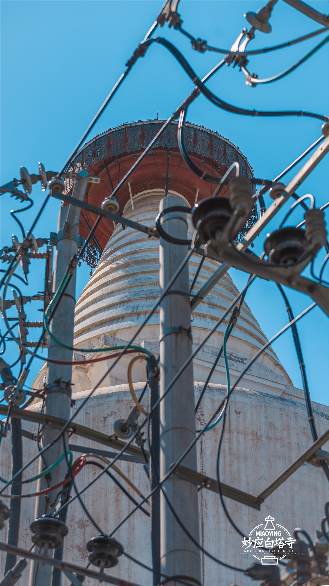 a7R4搭配适马小黑五代，白塔寺随拍