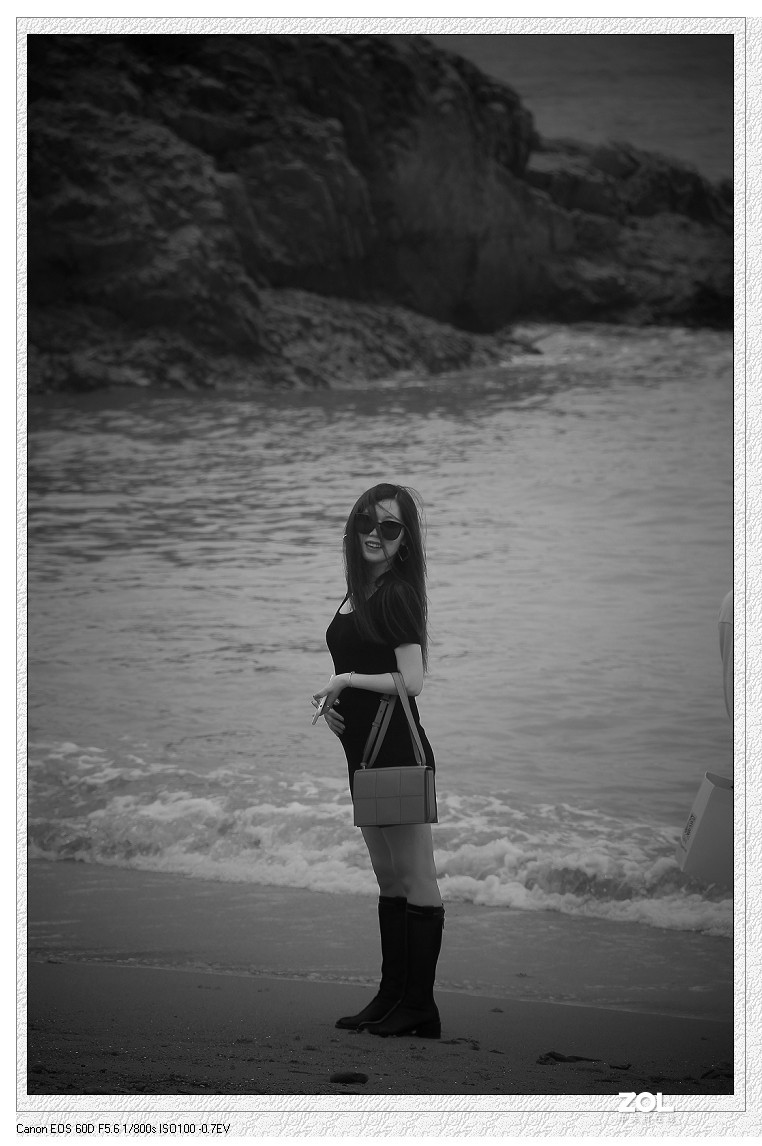 卡片机和60D的一组杂拍，这几天终于有点凉快了，再过几天就可以出去溜达扫街了！哈哈