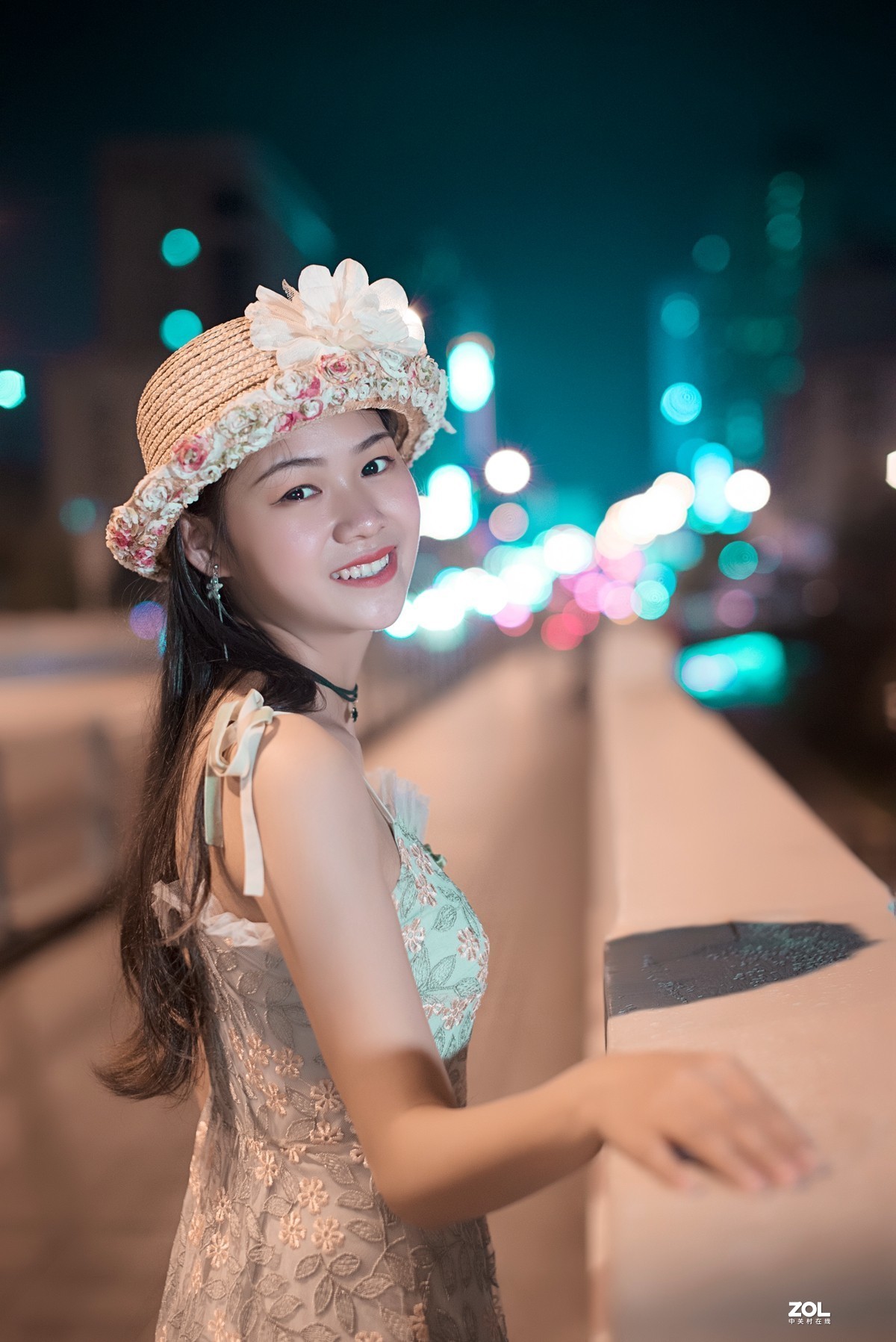 橘子洲大桥夜景美女人像