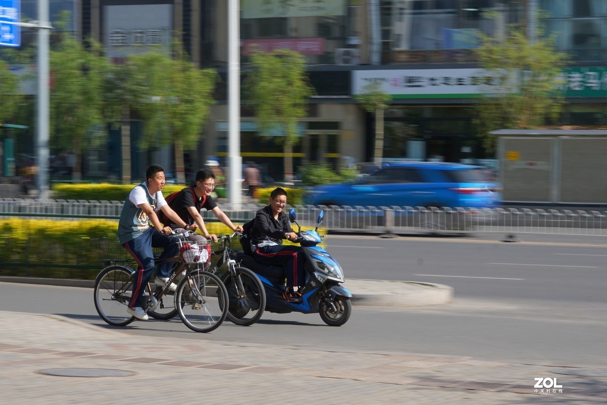 珦铭咔影//扫马路 追拍（2021）