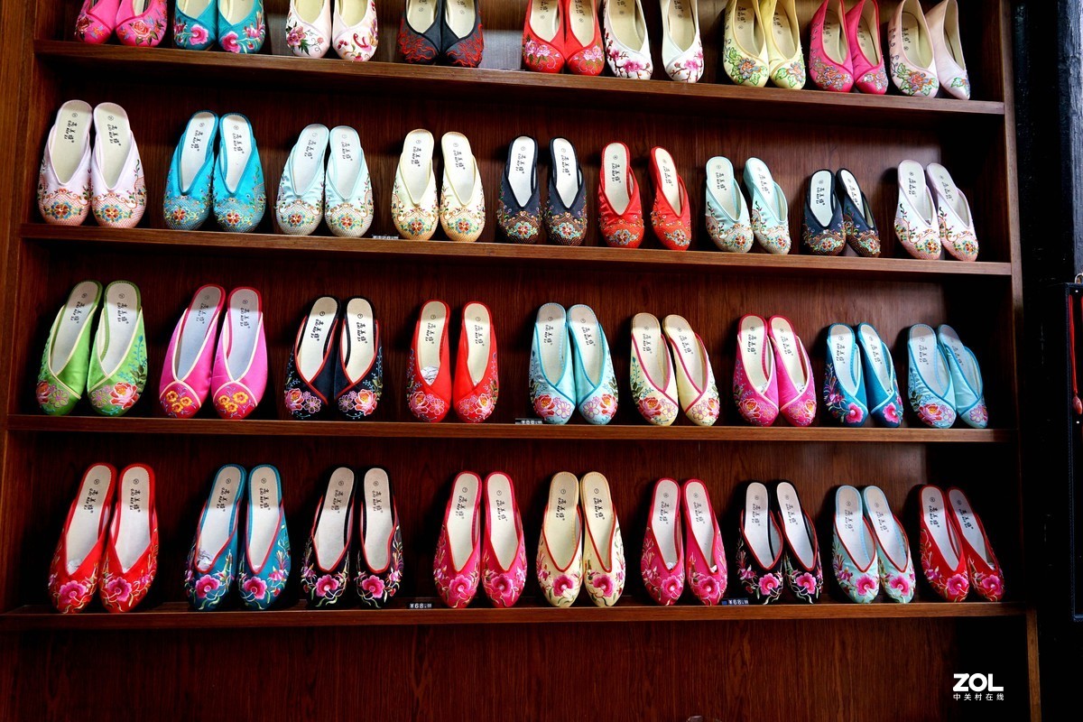绣花鞋舖