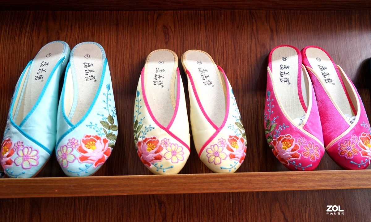 绣花鞋舖