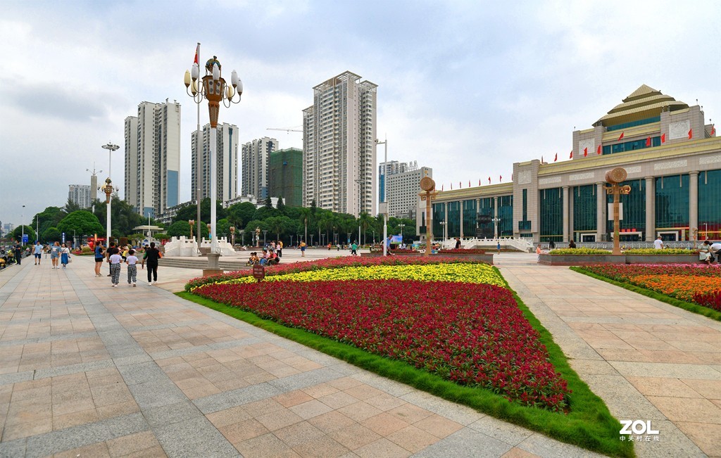 南宁民族广场