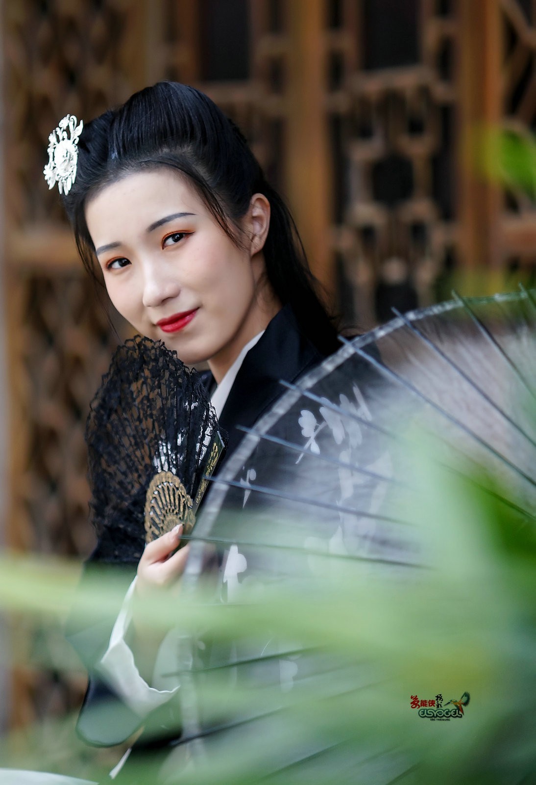 【古装黑衣女子】---小常