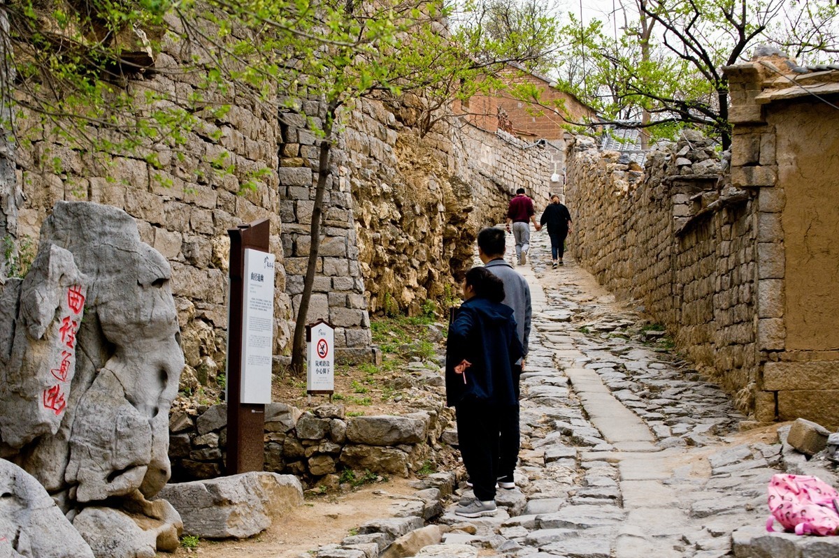 【 踏 春 古 村 落 】