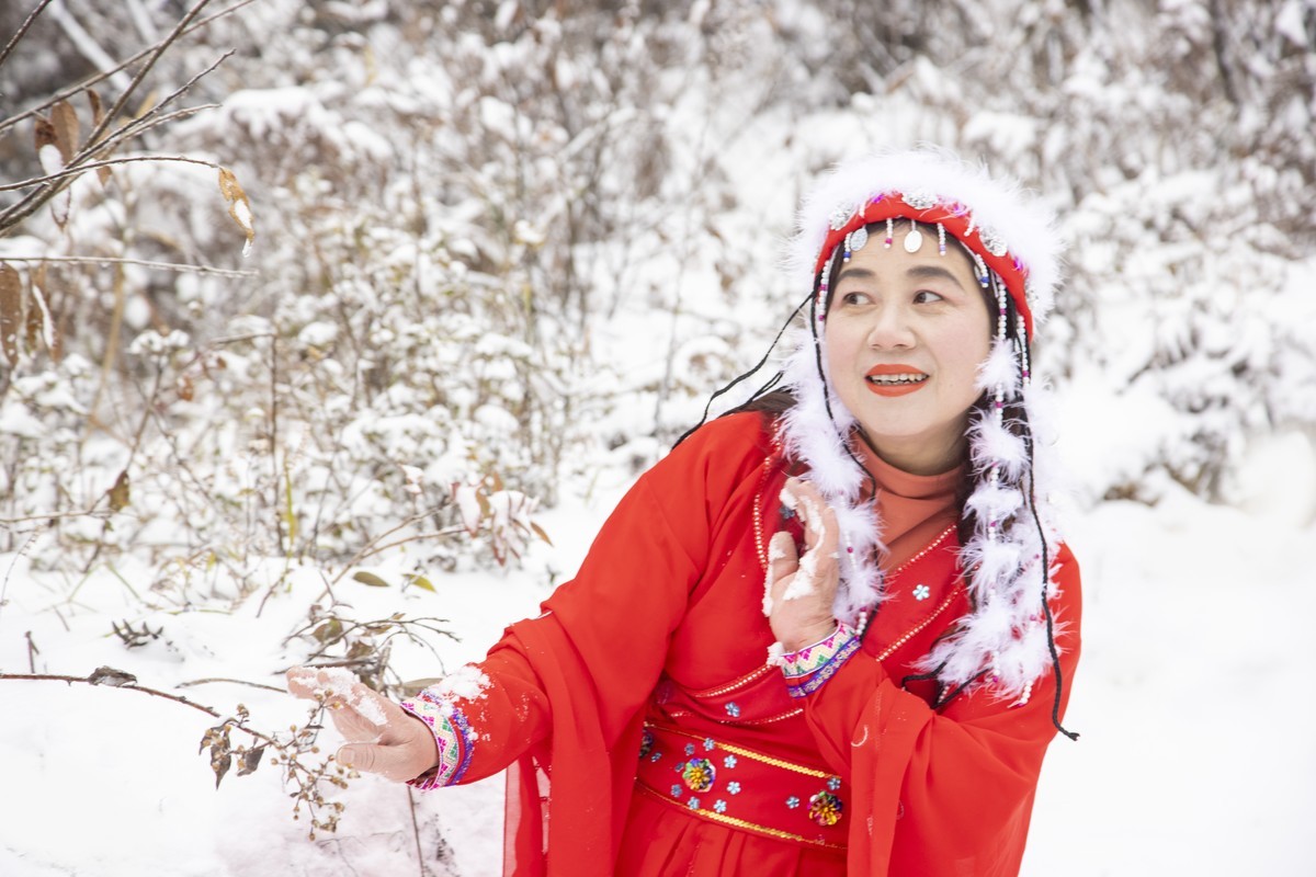 在风雪中显现靓丽本色