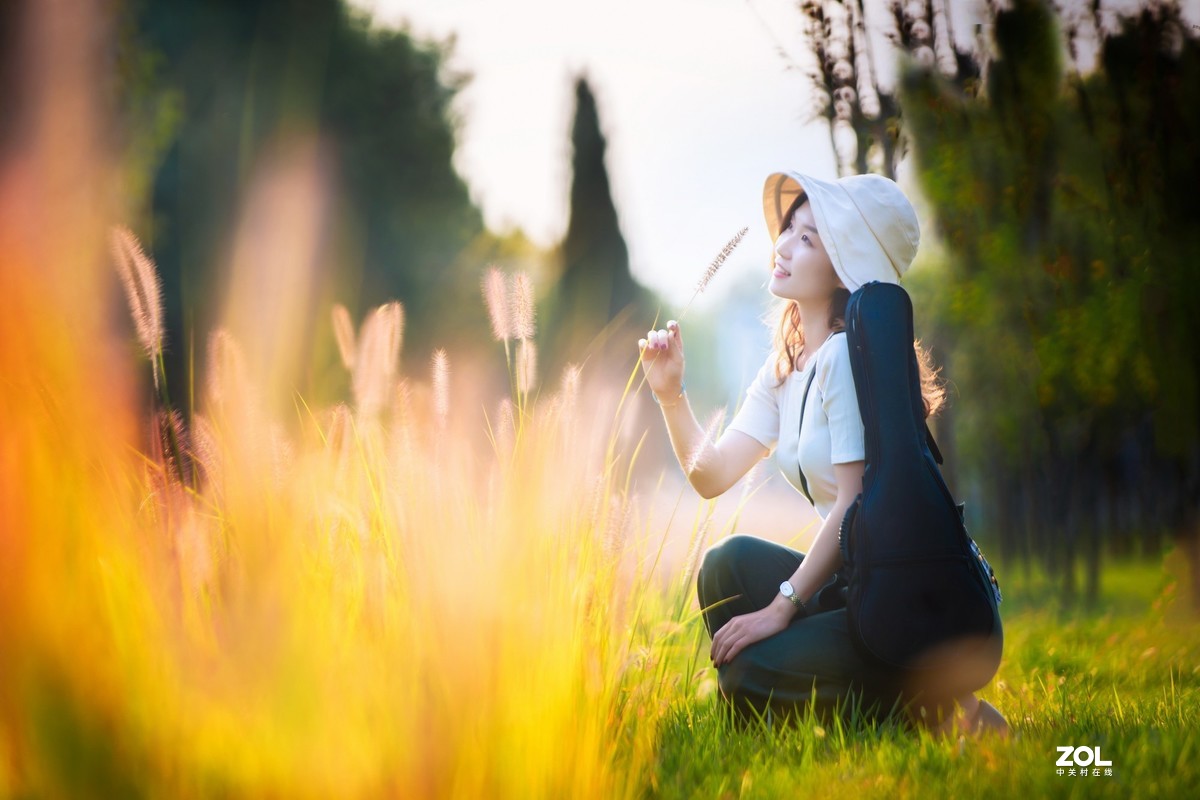 #【天颜作品】# 那一年柔柔的风 | 女友就该这样拍 | 这样的柔光镜效果怎么样？