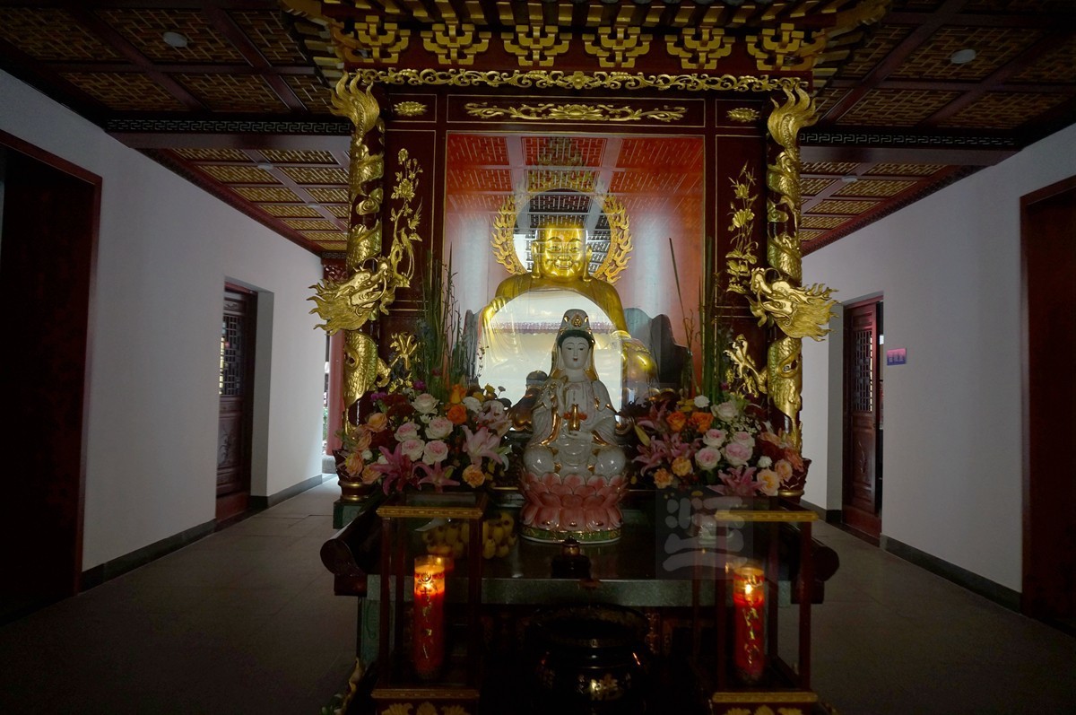 家乡美闹市古刹栖隐寺武汉随笔