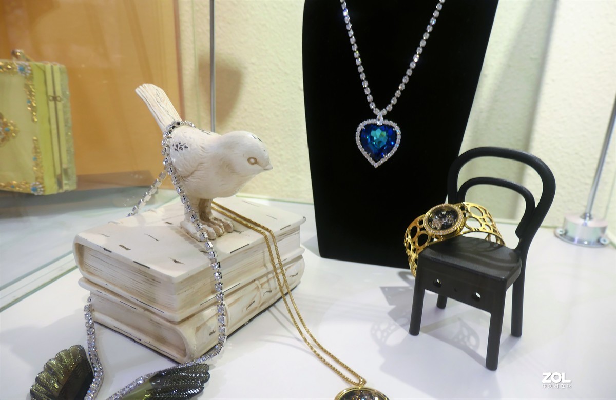 【第十一届国际传统艺术邀请展】——摄于上海天山公园艺术馆