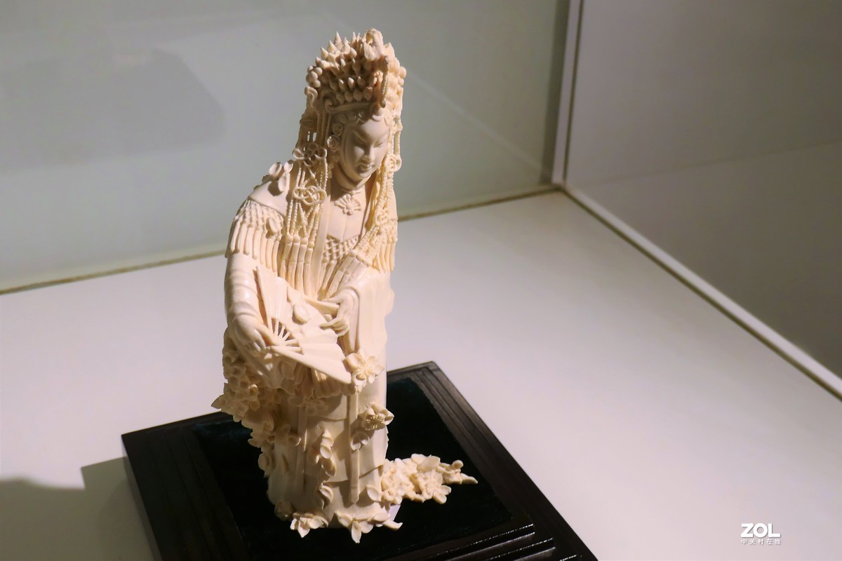 【第十一届国际传统艺术邀请展】——摄于上海天山公园艺术馆