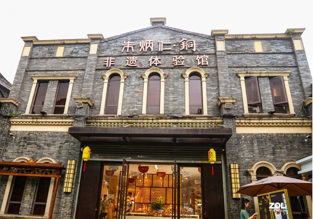 成都网红旅游景点————宽窄巷子街景