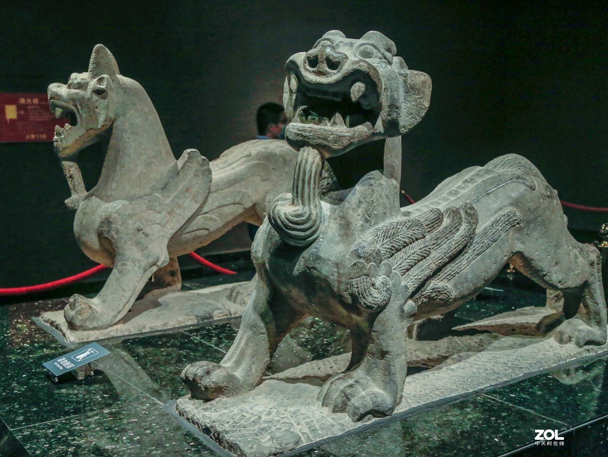 中原旅游观光之四————洛阳博物馆镇馆之宝