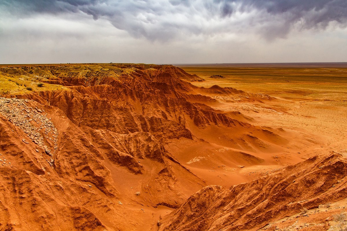 乌兰察布.四子王旗.大红山游记