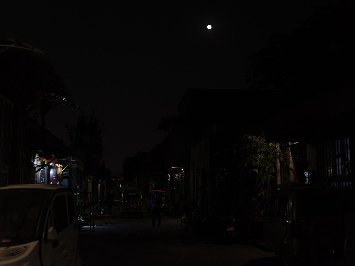 宾得645z中画幅相机欠曝宽容度、手持慢门试拍