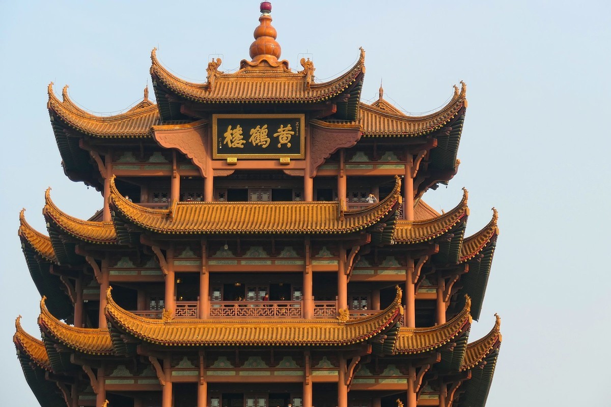 陪友人参观黄鹤楼