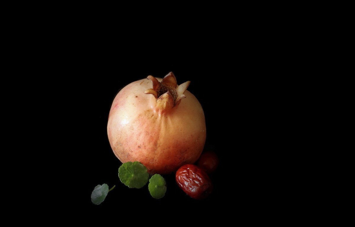 可口的大石榴   再拍