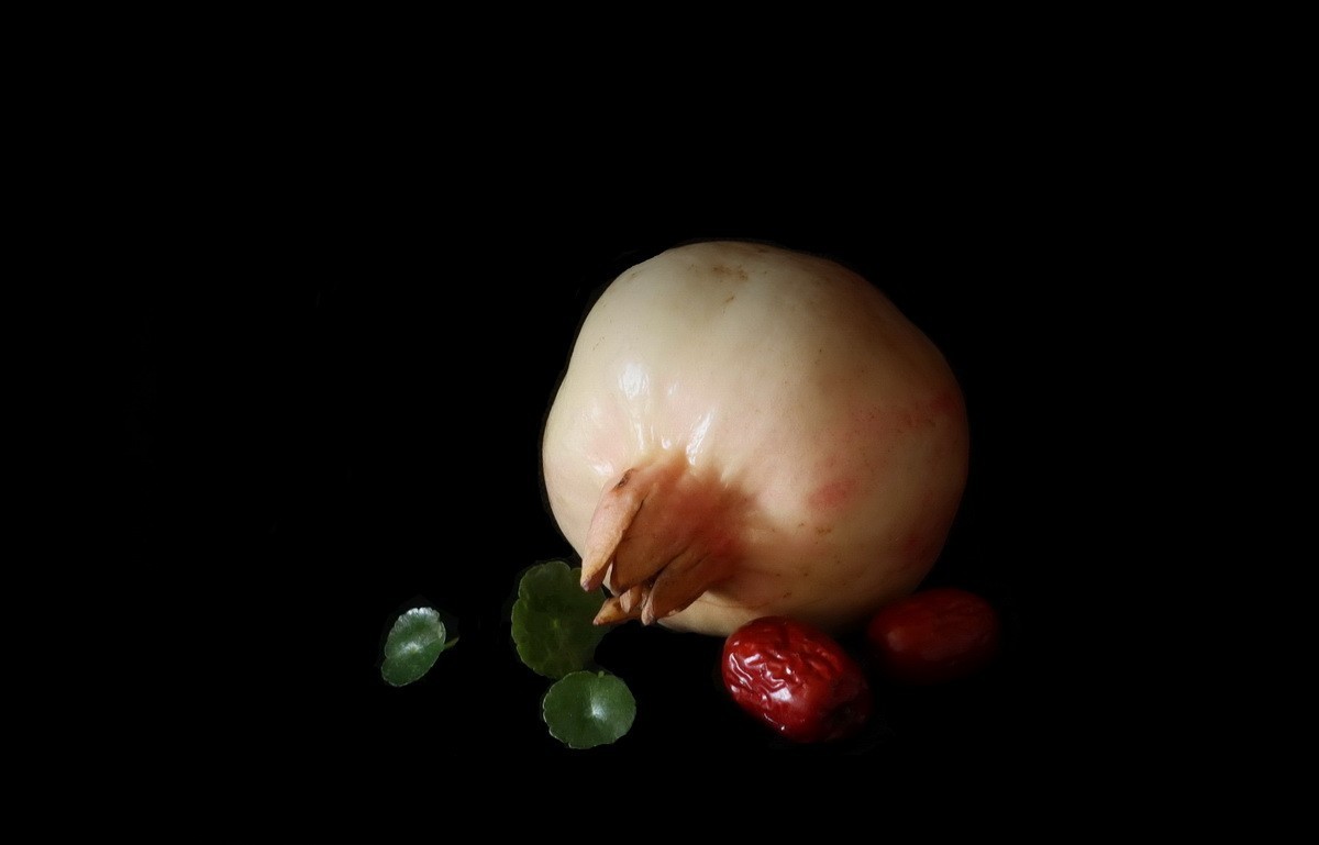 可口的大石榴   再拍