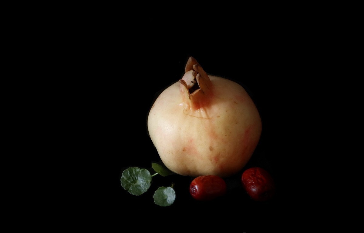 可口的大石榴   再拍