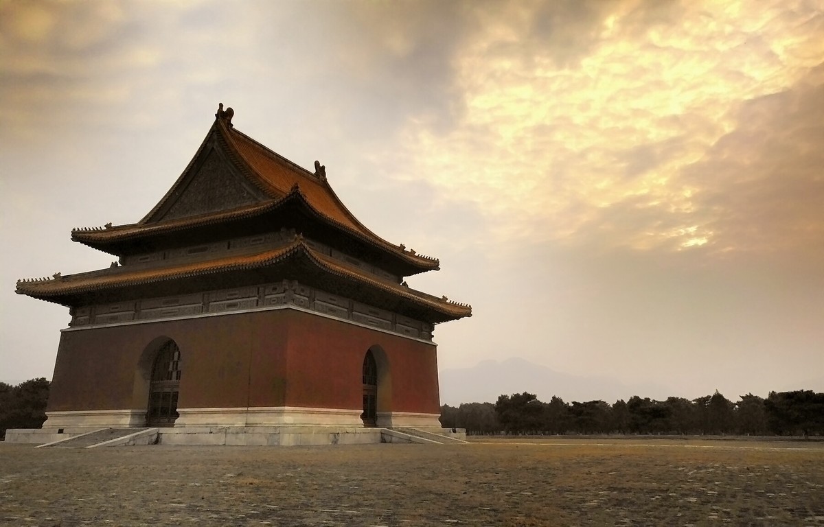 清东陵建筑 / 碑亭 华表。