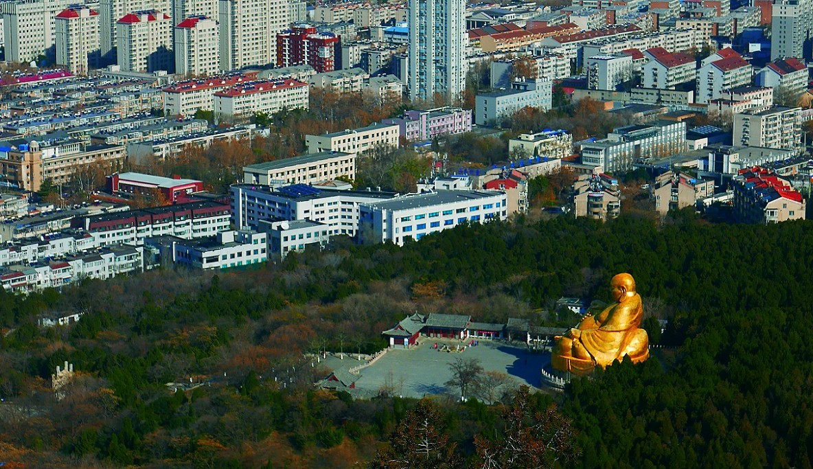 济南千佛山全景图图片