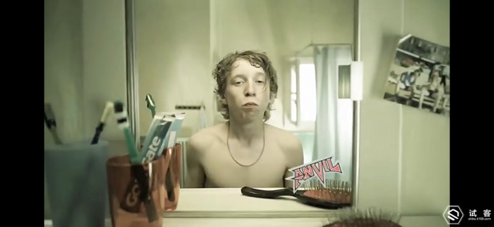 国产第一颗大光圈移轴镜头岩石星50mmF1.4开箱测评