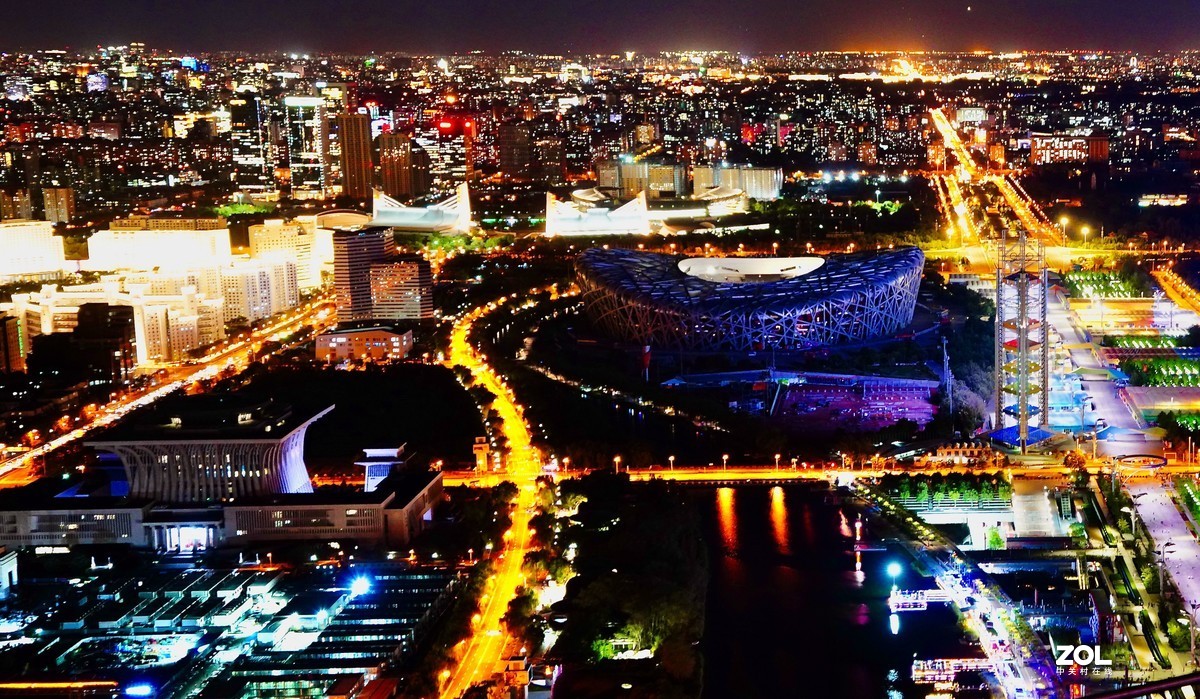 奥林匹克公园观光塔拍夜景