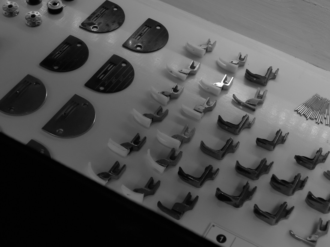 第一个吃螃蟹的人