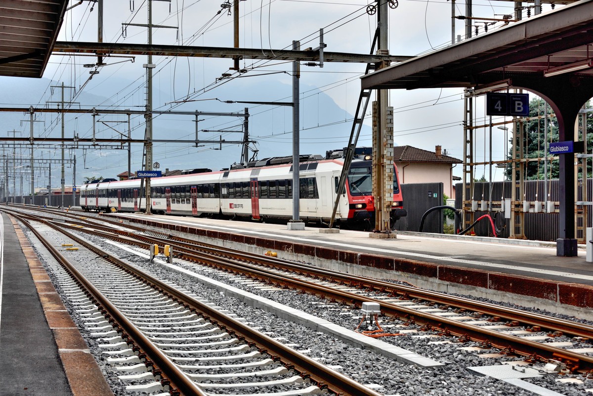 火车环瑞士之旅——洛迦诺【1】