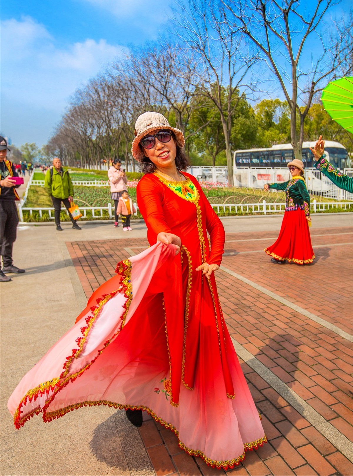 2021-03-14飞舞的裙子