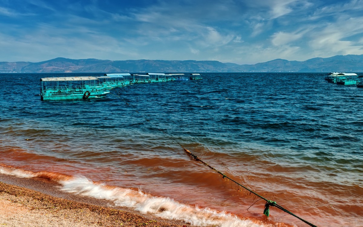 云南玉溪：澄江抚仙湖 之一