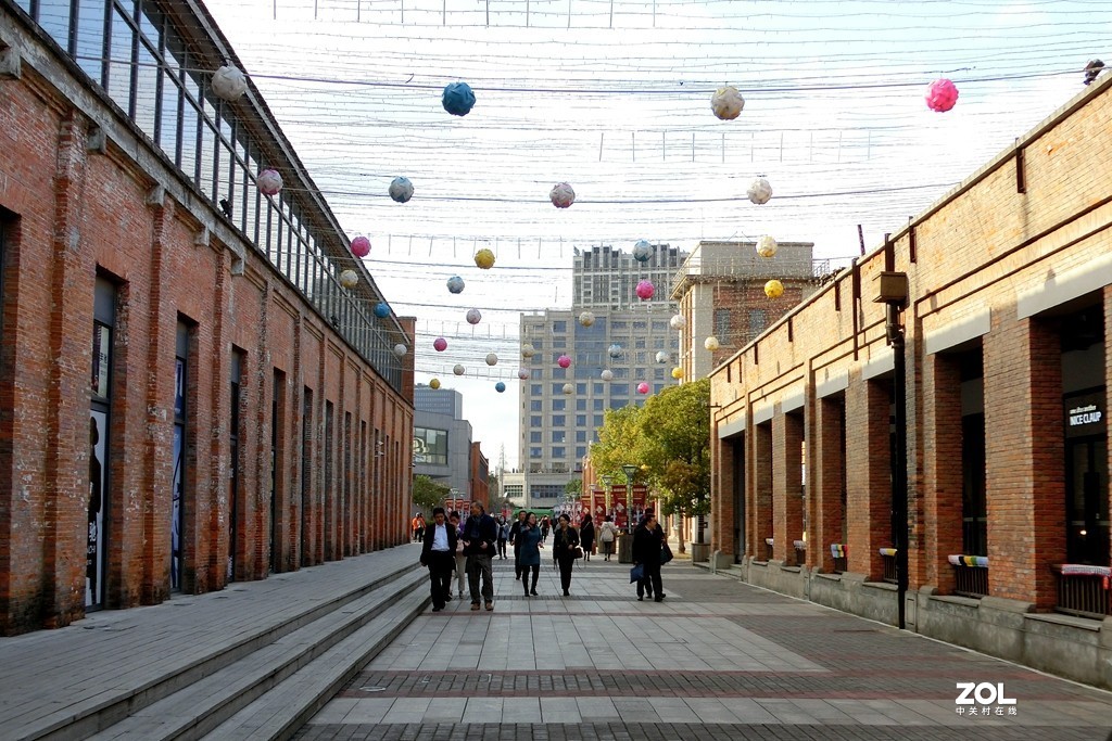 百年老厂的变迁 ------ 1