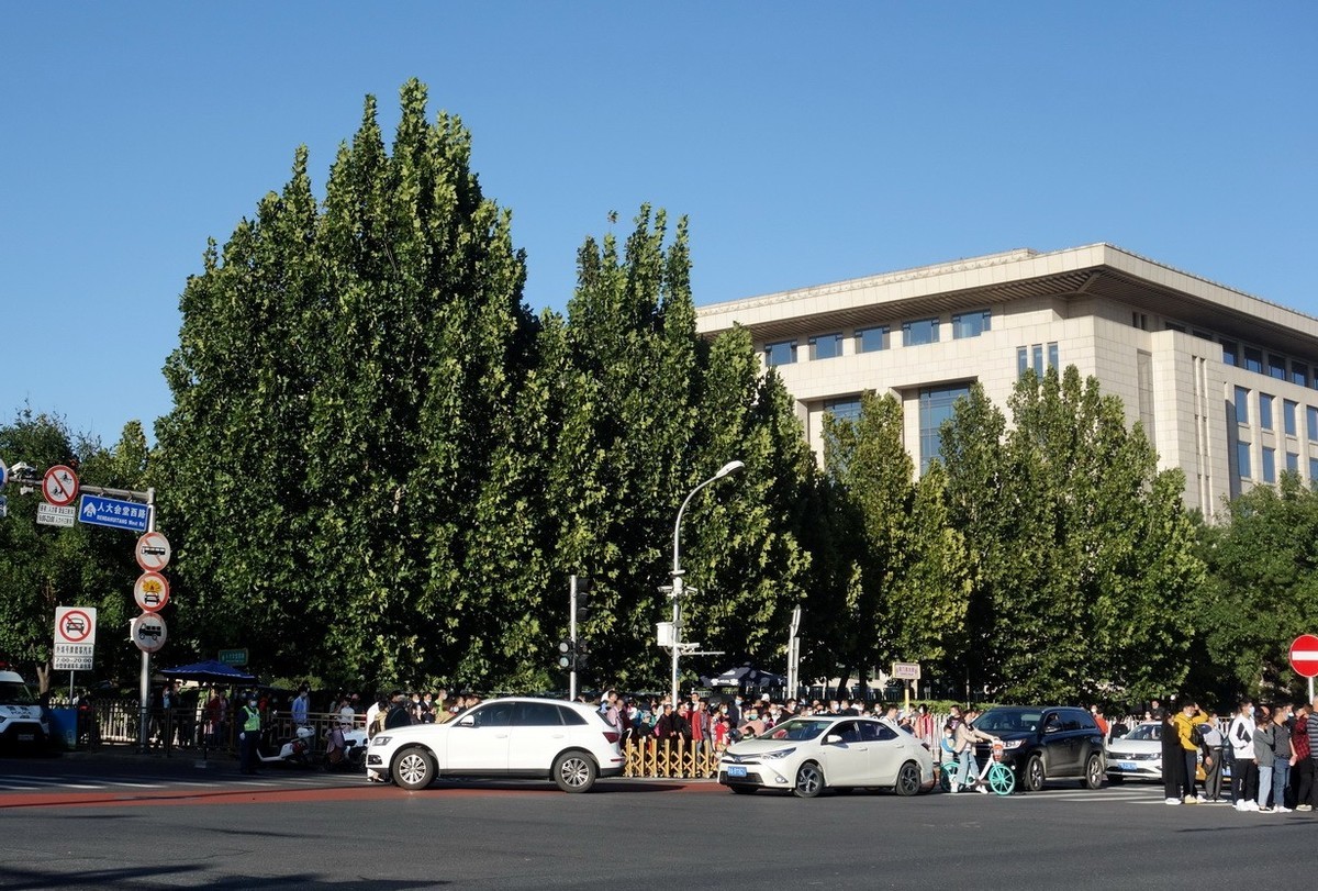 2020-10-02  欢天喜地逛京城