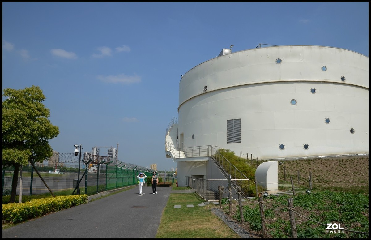 上海油罐艺术中心