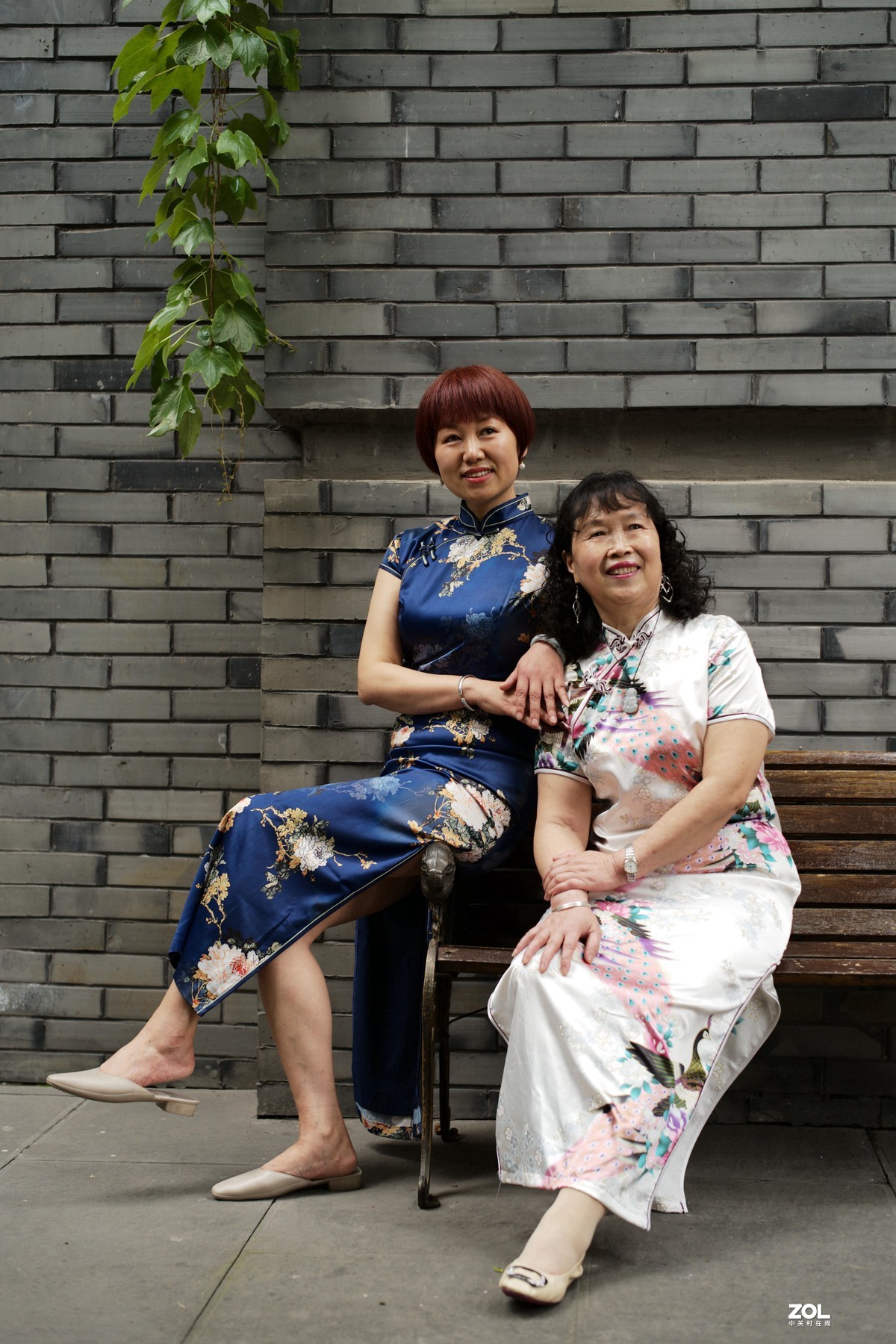 成都网红打卡地锦门拍人像