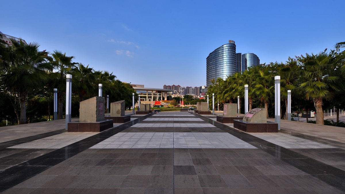 民族大道街边随拍6