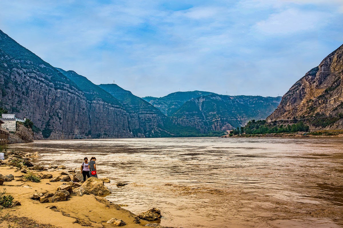黄河颂（一）------母亲的胸怀