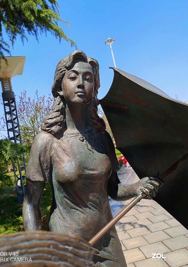 再来一组外出手机随拍的片，手机就这优势好好发挥一下！哈哈！