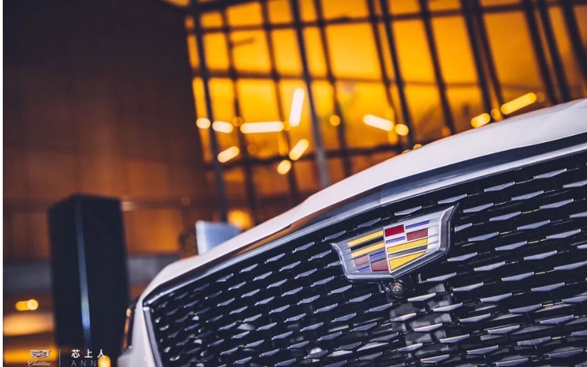 凯迪拉克真车直接搬上舞台的话剧，观众：没有后悔来看