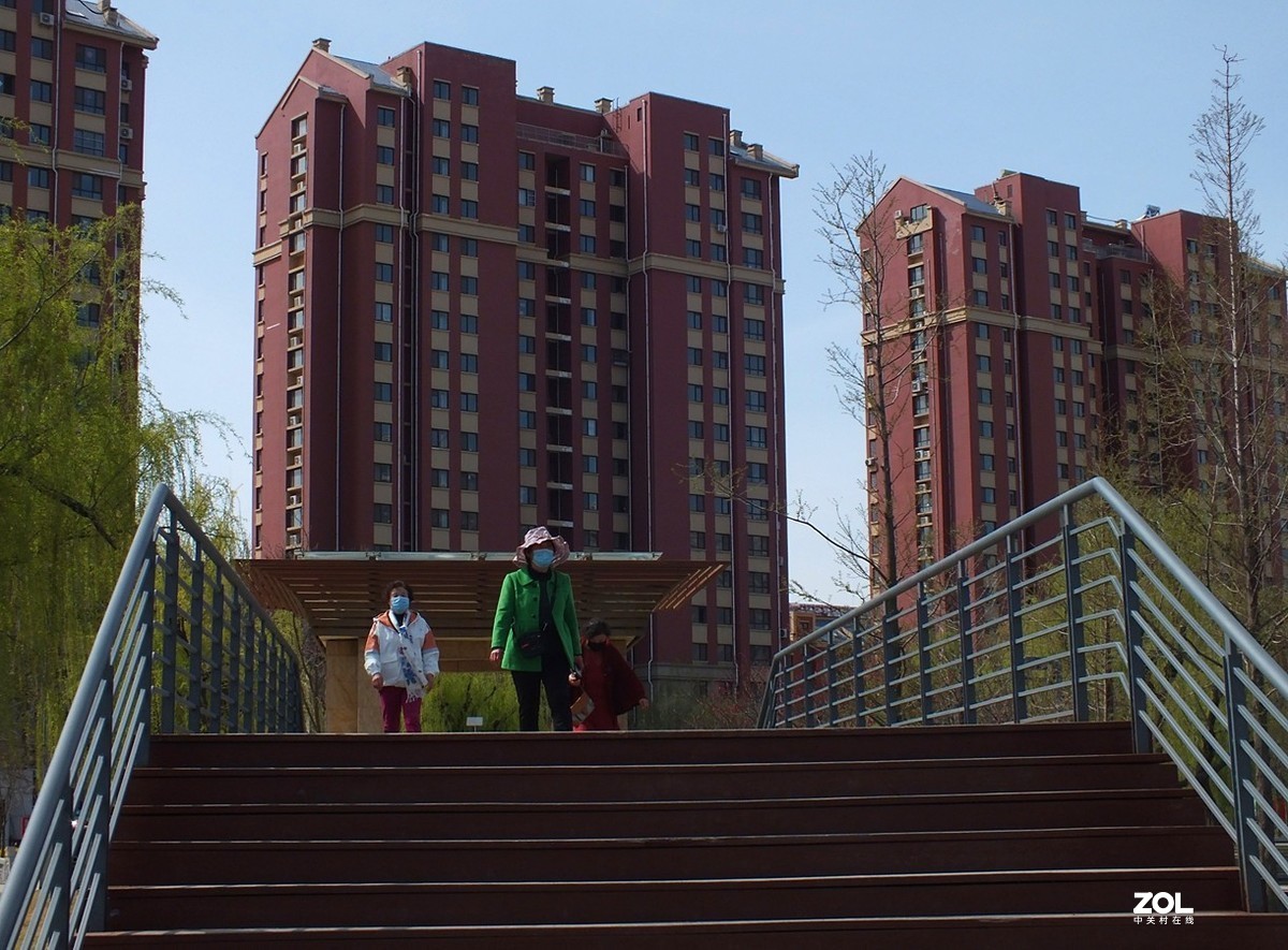 桃红柳绿伴春风--12P