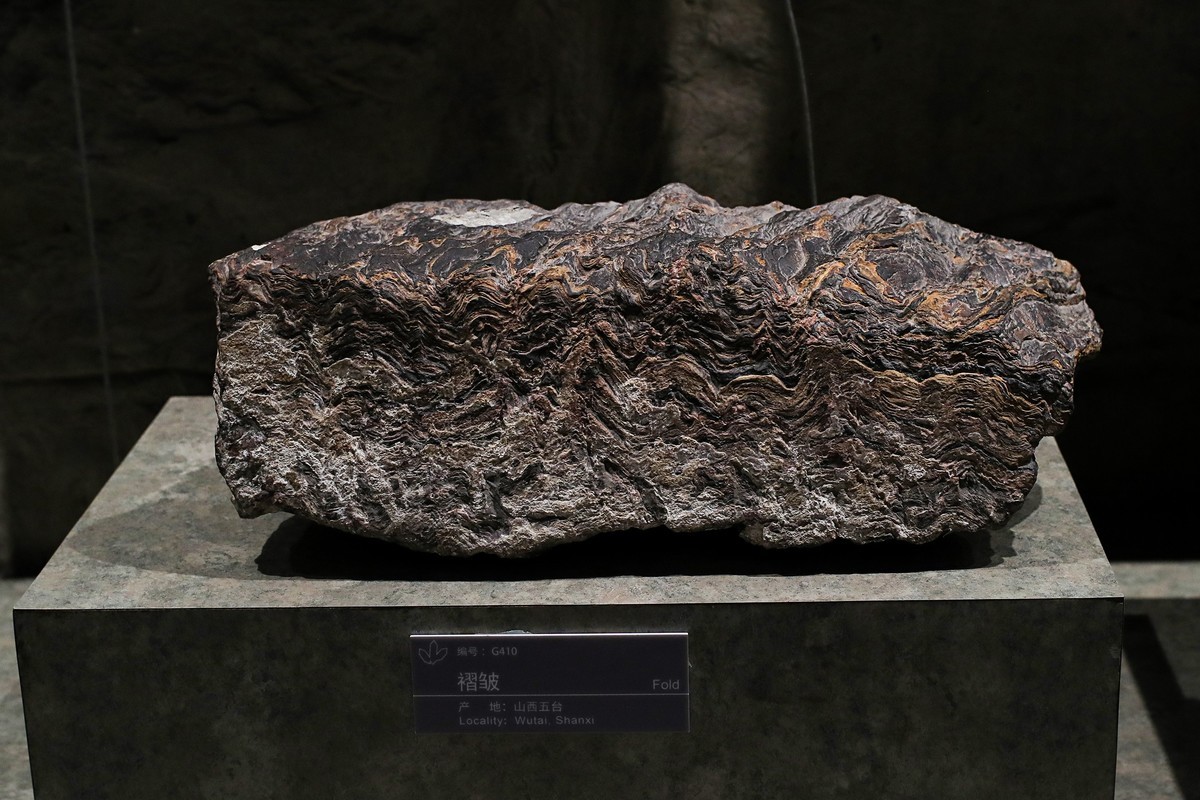 莱卡“光之子”试拍地质标本